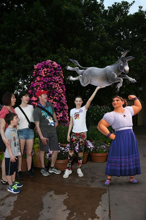 Legacy of positivity: Molly's Mission helping her Cape Breton parents