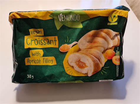 Vemondo Vegan Croissant With Apricot Filling Veganska Croissanter