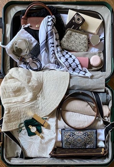 HotGirlMeg's captivating adult scenes