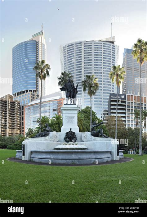 Governor Phillip Fountain, Captain Arthur Phillip statue, 1897, Royal ...