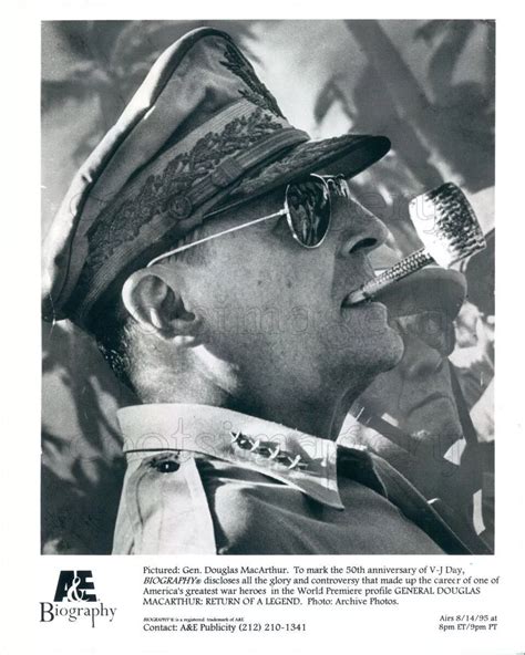 General Douglas Macarthur Pipe