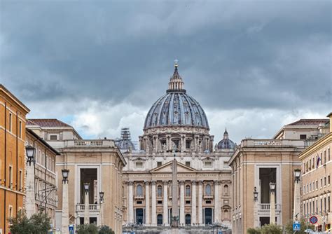 Tribunal Del Vaticano Abrumado Por Denuncias De Abusos Sexuales El