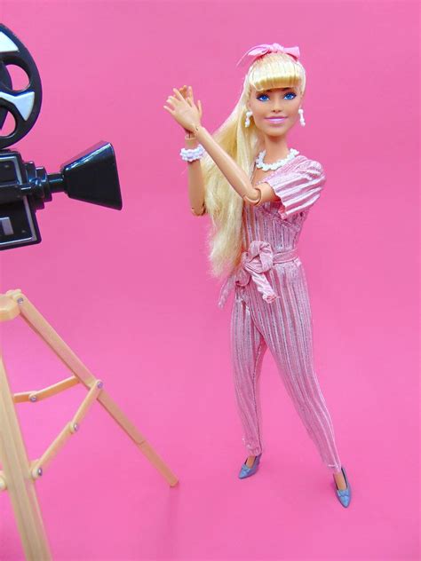 Barbie - The Movie: Margot Robbie Fashion Doll