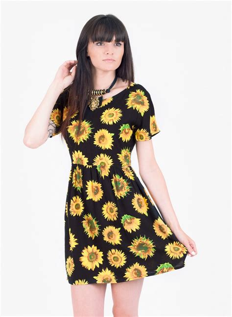 Sunflower Dress Picture Collection