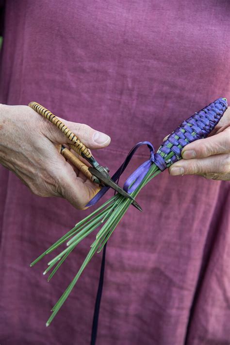 Cómo hacer tus aromatizadores de lavanda LA NACION