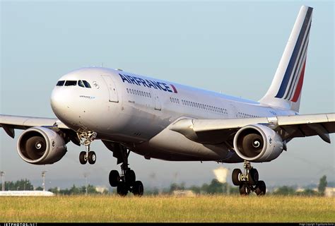 F Gzch Airbus A Air France Guillaume Fevrier Jetphotos