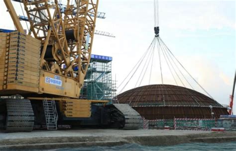 Xcmg 2000 Ton Crawler Crane Assists “hualong One” In Completing The “crown” Ceremony Xcmg