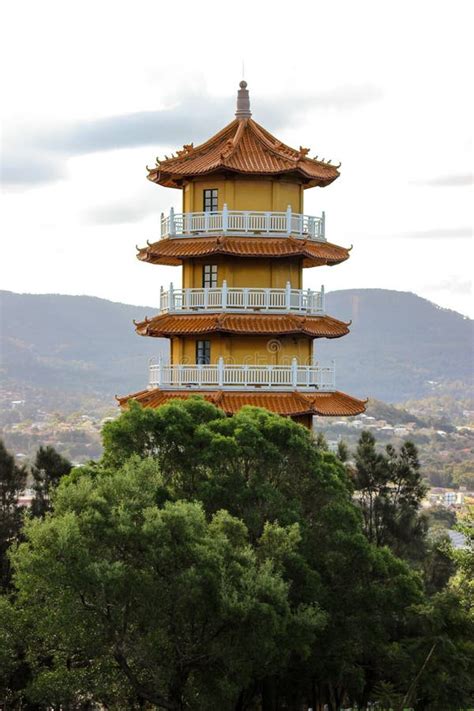 Pagoda De Huit Niveaux Dans Nan Tien Temple Image Stock Ditorial