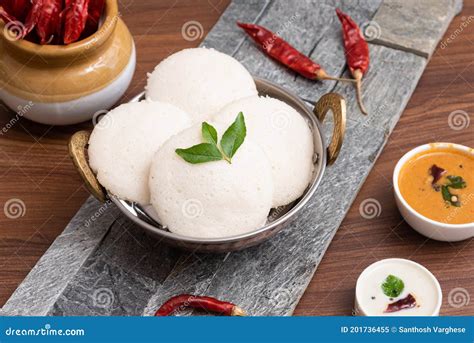 Ragi Idly, Finger Millet Idli Sambar, Coconut Chutney In Tamil Nadu ...