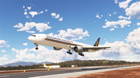 Scary Landing Of Singapore Airlines Boeing At Athens International