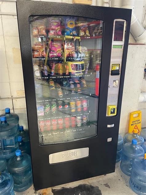 combo machine       good beverage  food