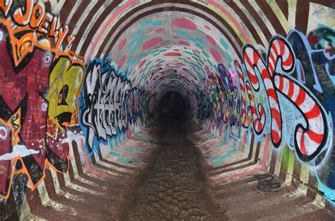 Found this badass graffiti while exploring a sewer : r/urbanexploration