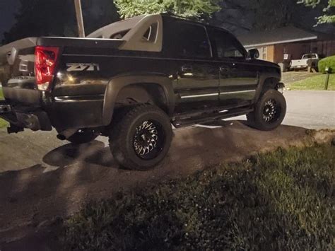 Pin by Josh Schaapveld on Auto Ideas | Chevrolet tahoe, Chevy avalanche ...