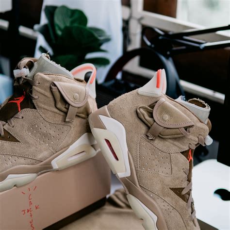 Giày Travis Scott X Air Jordan 6 Retro British Khaki Dh0690 200 Gtg