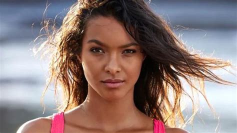 Lais Ribeiro’s 5 Best Strappy Bikini Looks in Costa Rica With SI Swim