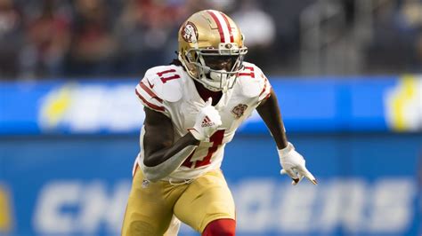 Nfl Fantasy 2021 Start Em Sit Em Week 15 Wide Receivers