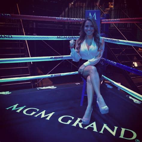 Naked Lindsay Casinelli Added 07 19 2016 By Jaime23