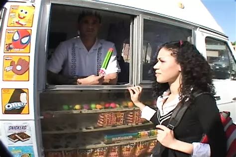 Ice Cream Bang Bang Episode Blowjob Porn Feat Summer Bailey