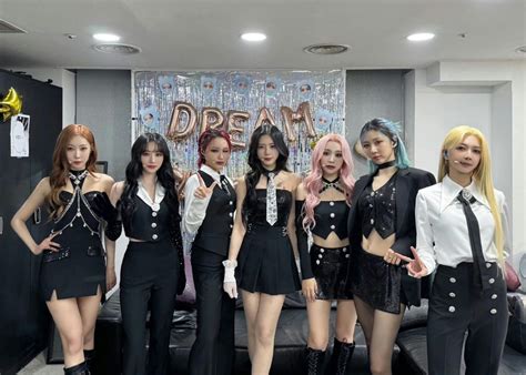 Dreamcatcher Celebrates Th Anniversary Milestone In First Performance