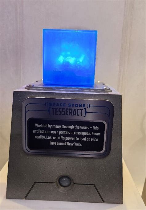 New 2022 Disney Parks Avengers Vaultguardians Of The Galaxy Tesseract Cube Ebay