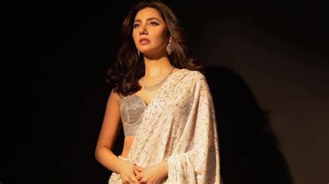 Mahira Khans Latest Pictures In Backless Blouse Saree Set The Internet On Fire Lens