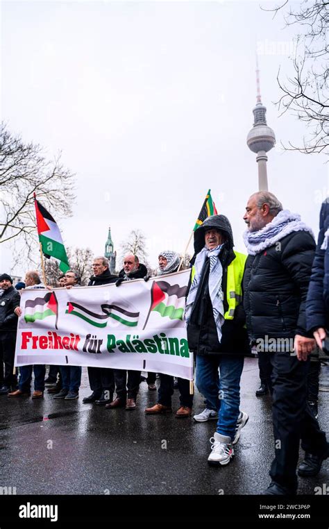 Pro Pal Stinensische Demo En Berl N Ca Menschen Nahmen Am