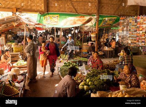 scene   covered village food market nyaung  village bagan