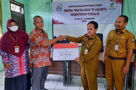 Sentra Mulya Jaya Salurkan ATENSI Bagi 100 Penerima Manfaat Di Kota