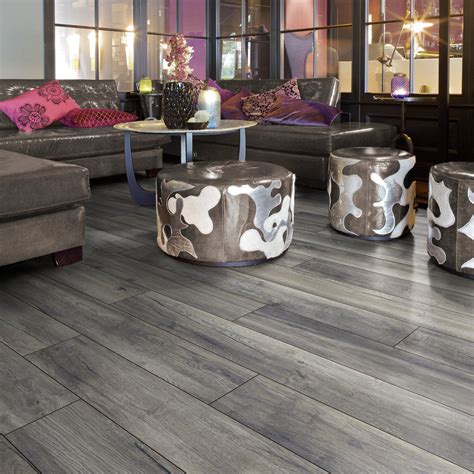 Kronotex Robusto Harbour Oak Grey D3572 12mm AC5 Laminate Flooring