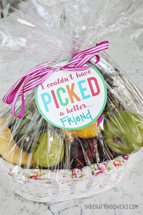 Fruit Basket Gift Idea With Free Printable Tag Artofit