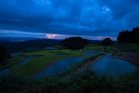 晩夏の棚田（新潟県長岡市川口） 越後長岡発／建築・風景写真