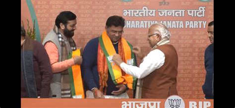 Ashok Tanwar Joins BJP – Timeline Daily