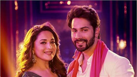 ‘Dhak Dhak Karne Laga’: Varun Dhawan Shares Pics With Madhuri Dixit ...