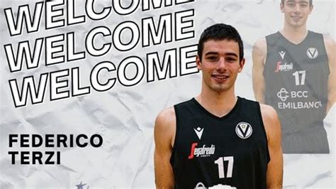 I New Flying Balls Arricchiscono Il Proprio Roster Inserendo Un Giovane