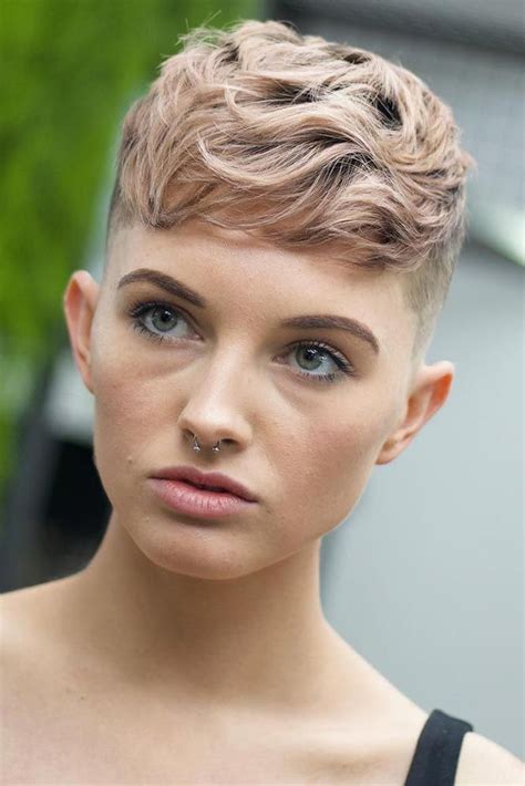 55 Stylish Tapered Haircuts For Women Find Your Perfect Look Undercut Hairstyles Tapered