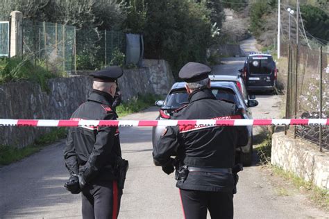 Strage Di Altavilla Milicia Fermata Per Omicidio La Figlia Superstite