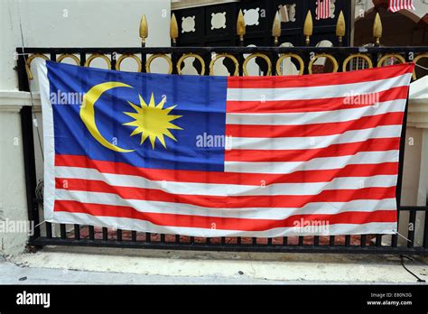 Malaysian Flags Hi Res Stock Photography And Images Alamy