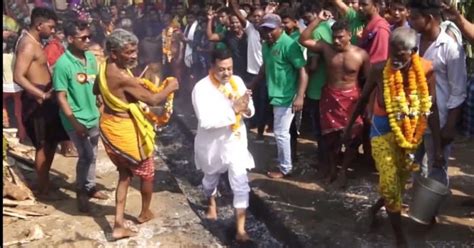 Bjp S Sambit Patra Walks On Fire Worships Goddess Dulan Watch