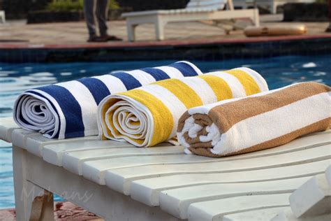 Pool Towels – Beige/White – Mohans Luxury