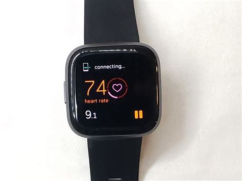 fitbit versa  review    predecessor