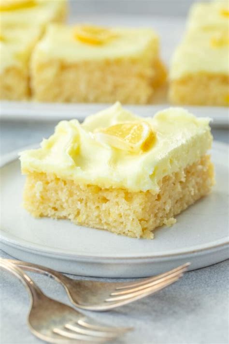 Easy Lemon Cake Lemon Cream Cheese Frosting Oh Sweet Basil