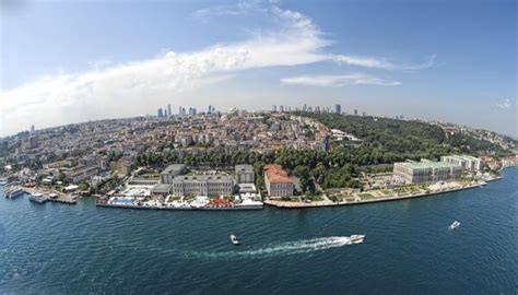 Besiktas In Istanbul Top Things To Do See Museums Cafes Streets