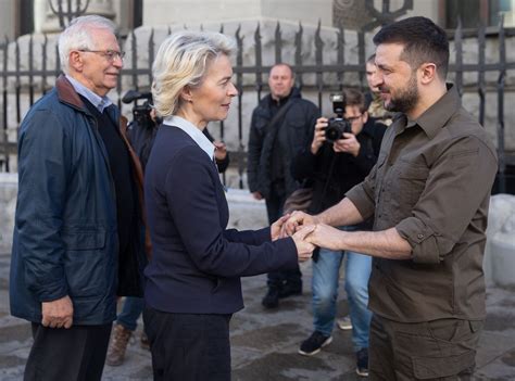 Volodimir Zelenski A Vorbit La Telefon Cu Ursula Von Der Leyen