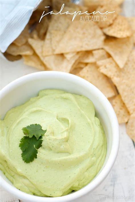 5 Minute Creamy Jalapeno Avocado Dip Appetizer