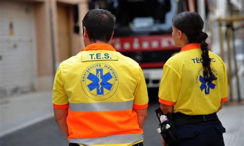 Onze Ferits En Un Accident Entre Un Bus I Un Turisme A Terrassa