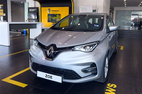 2023 Renault Zoe launched in Malaysia, from RM165k – 395km range, 22kW AC charging - AutoBuzz.my