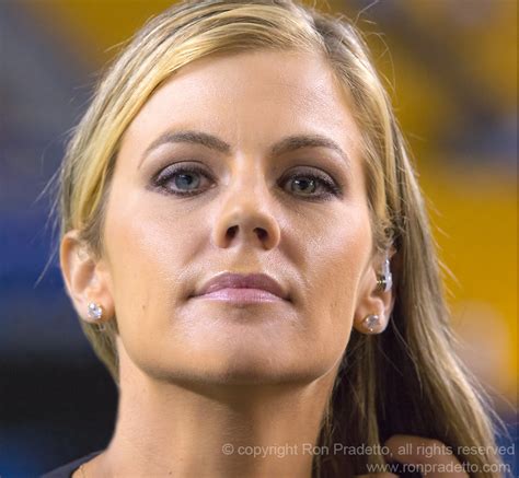 Samantha Ponder