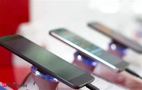 Indian Smartphone Market India Smartphone Market To Reach 173 Million Shipments In 2021 Et Telecom