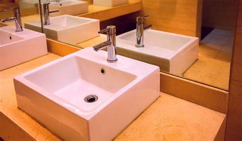 Modern Double Sink Bathroom Ideas