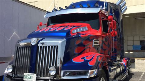 What Semi Truck is Optimus Prime • The Truck How